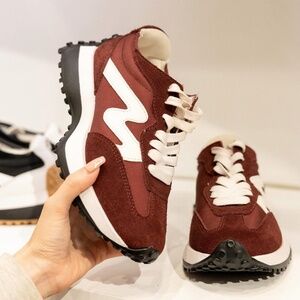 Women's Steve Madden Campo Retro Jogger Sneake